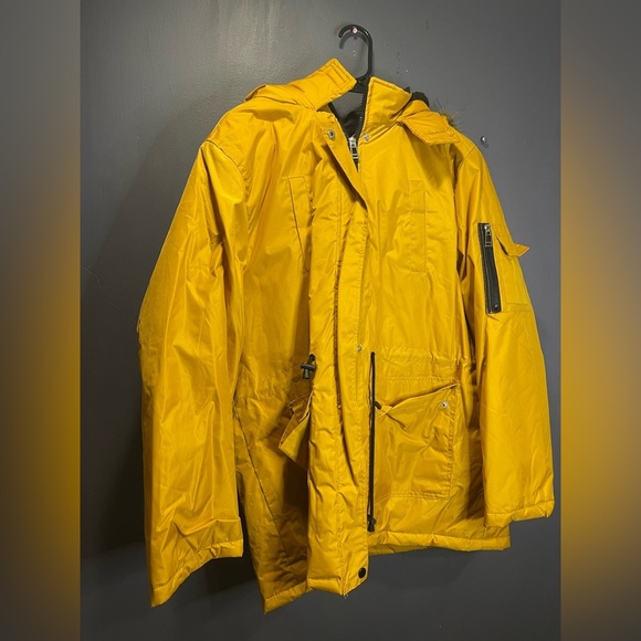 BEVERLY HILLS POLO CLUB MUSTARD YELLOW PARKA COAT - Picture 6 of 13